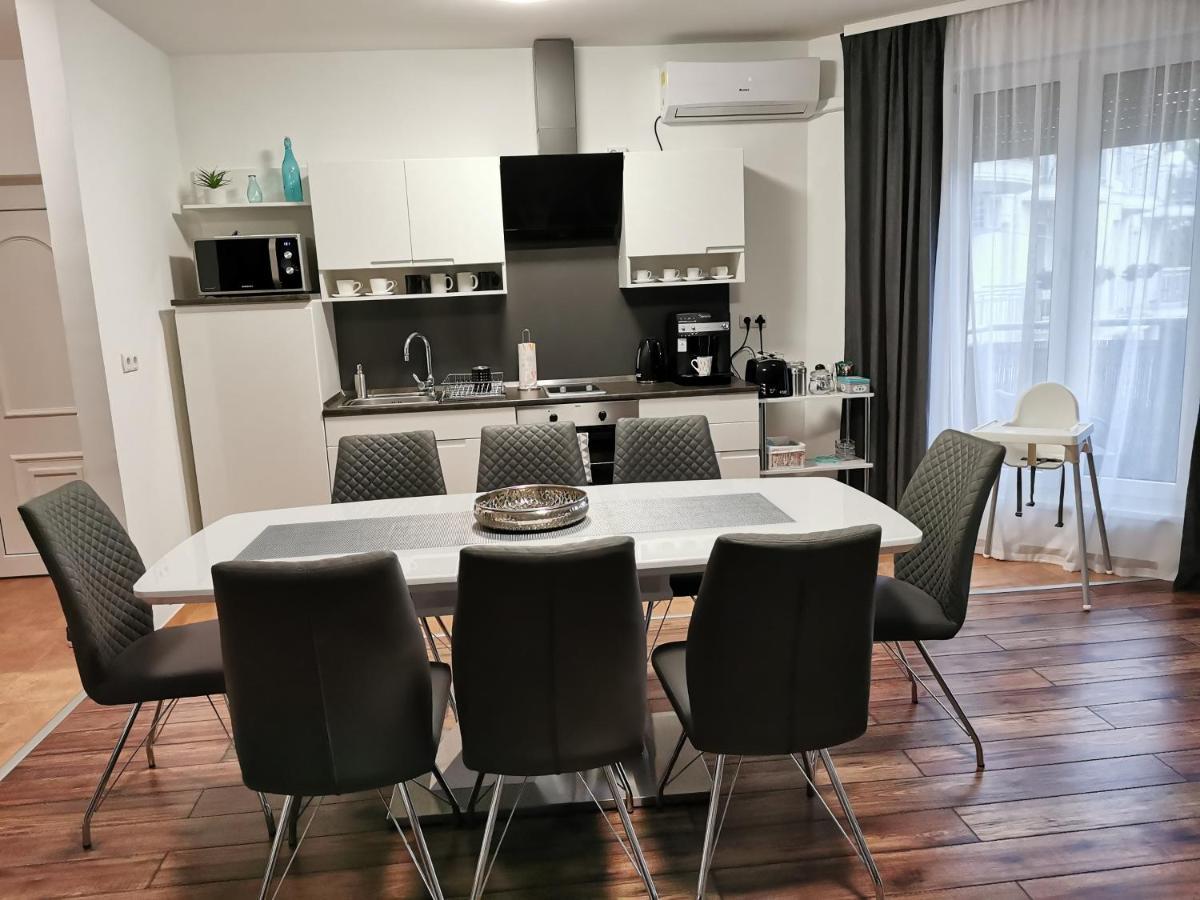Freedom Apartman Hajdúszoboszló Eksteriør bilde